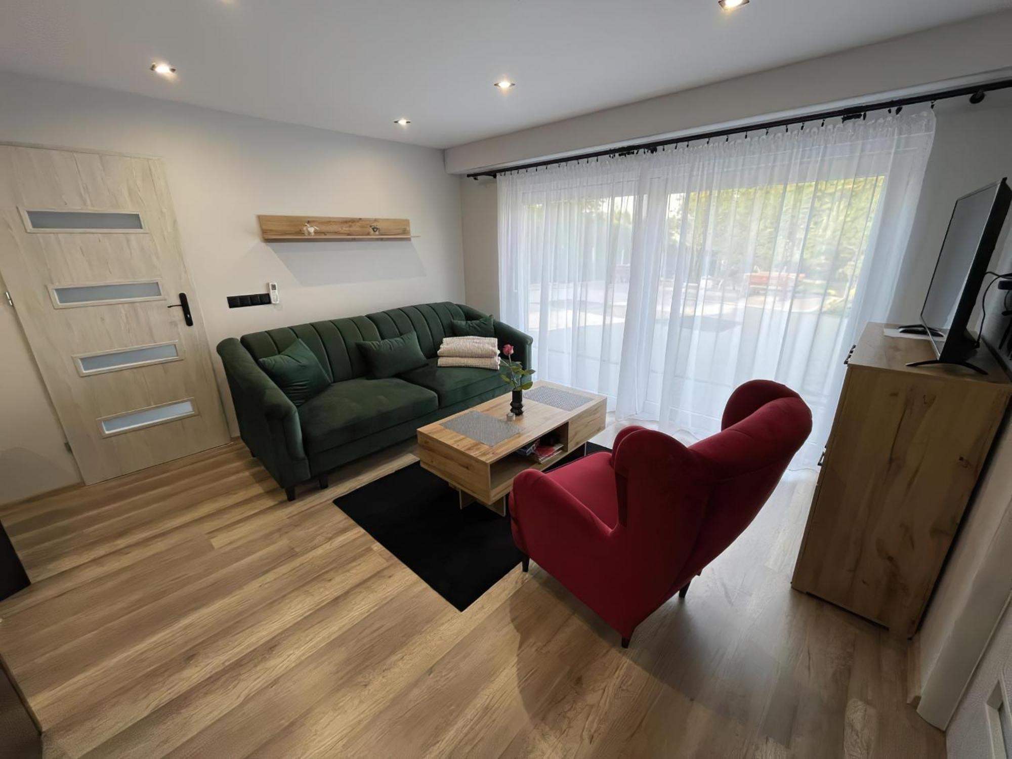 Country Rooms Bachowice Экстерьер фото